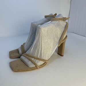 Modatope Zephira Strappy Block Heel Sandals Nude Suede Size 9.5 NIB‎ Open Toe